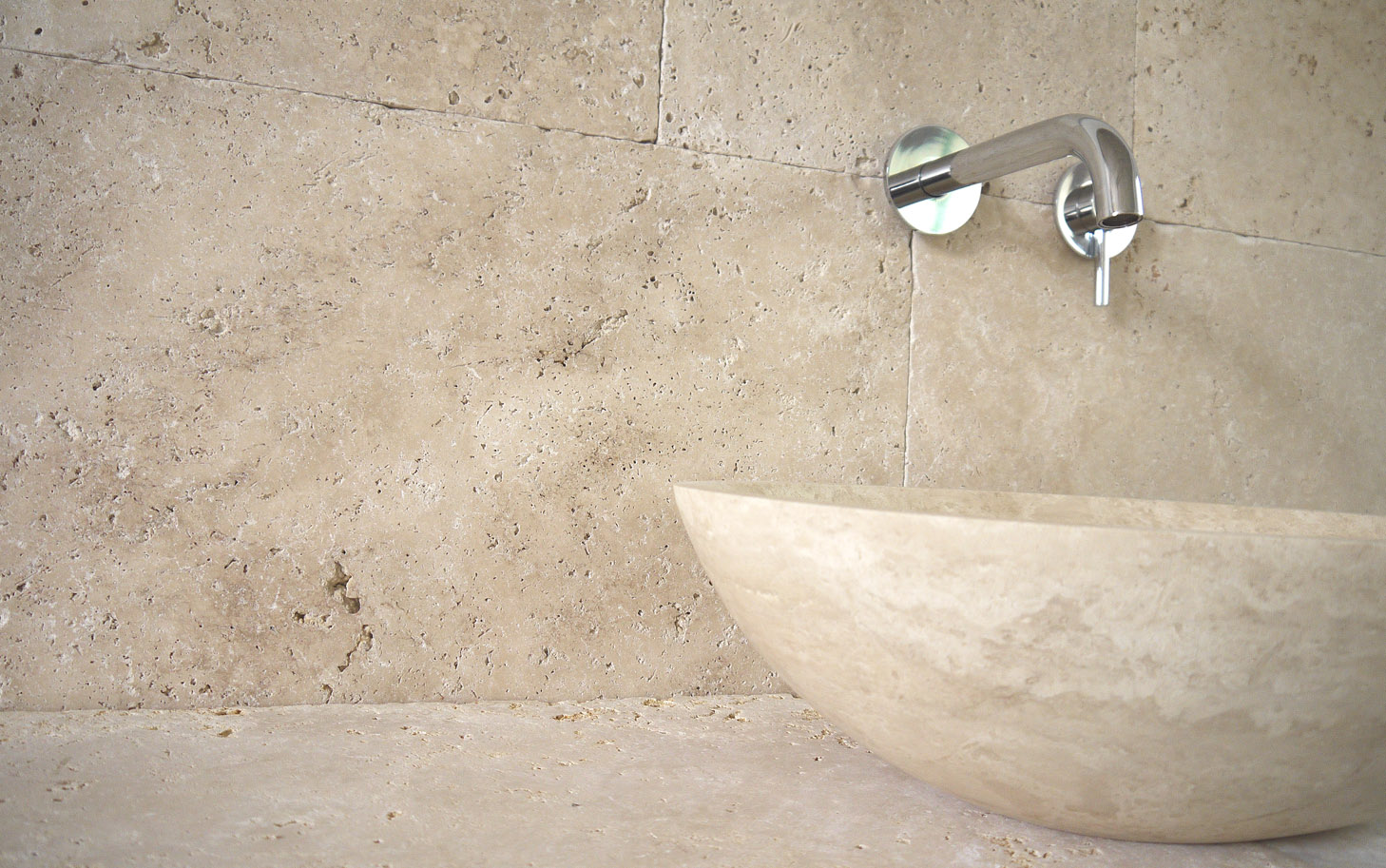 Naturstein Aufsatz Waschbecken oval Travertin