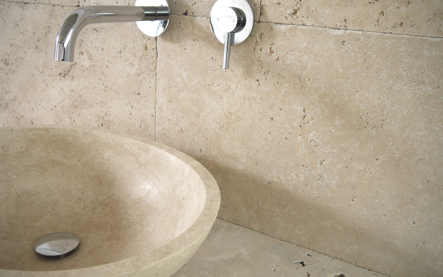 Naturstein Aufsatz Waschbecken oval Travertin