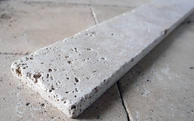 Sockelleiste Travertin Medium getrommelt