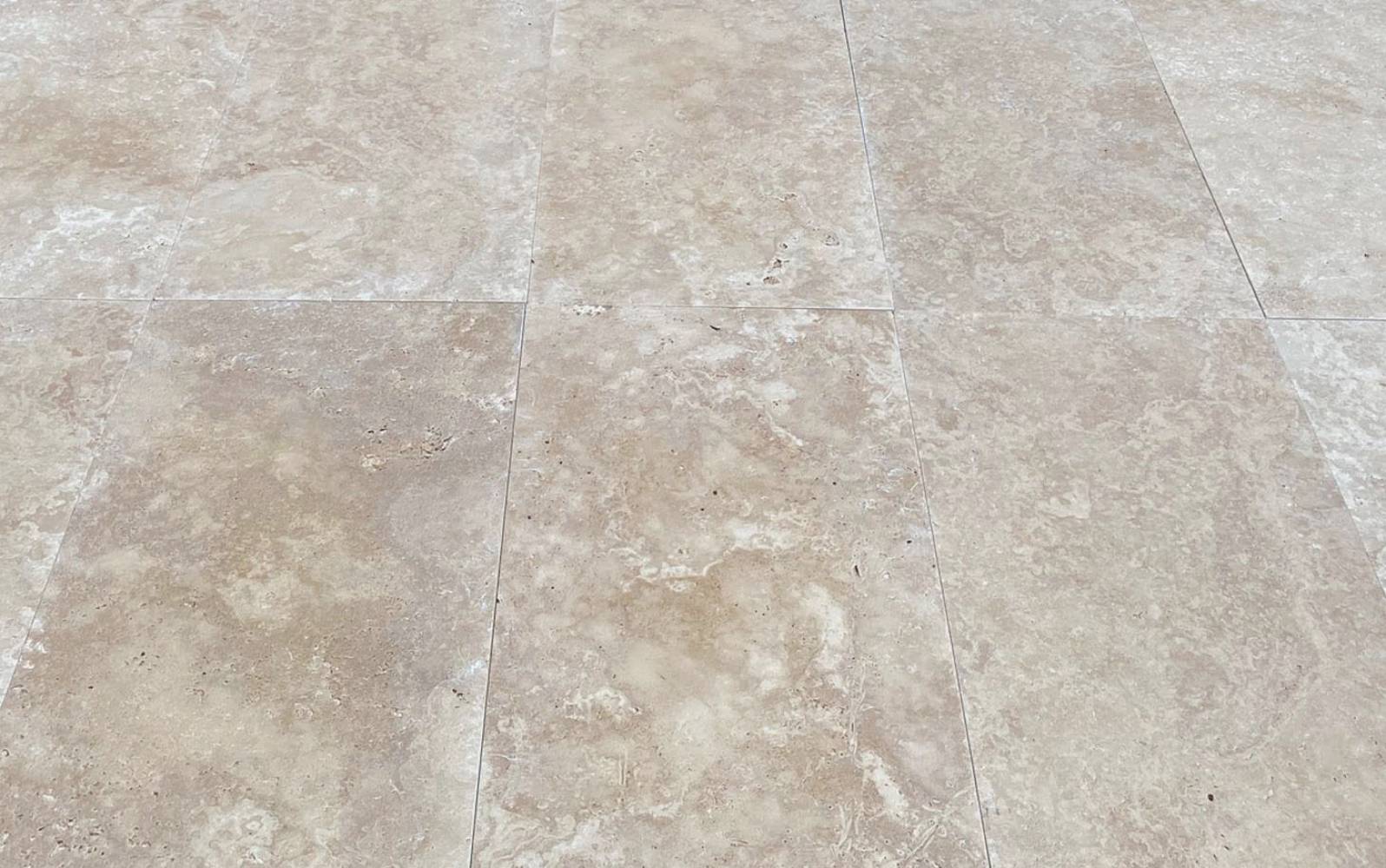 Travertin Fliesen beige geb�rstet 45 x 90 cm